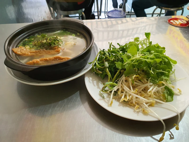 Bánh canh cá lóc A Tý Quán - ảnh 2